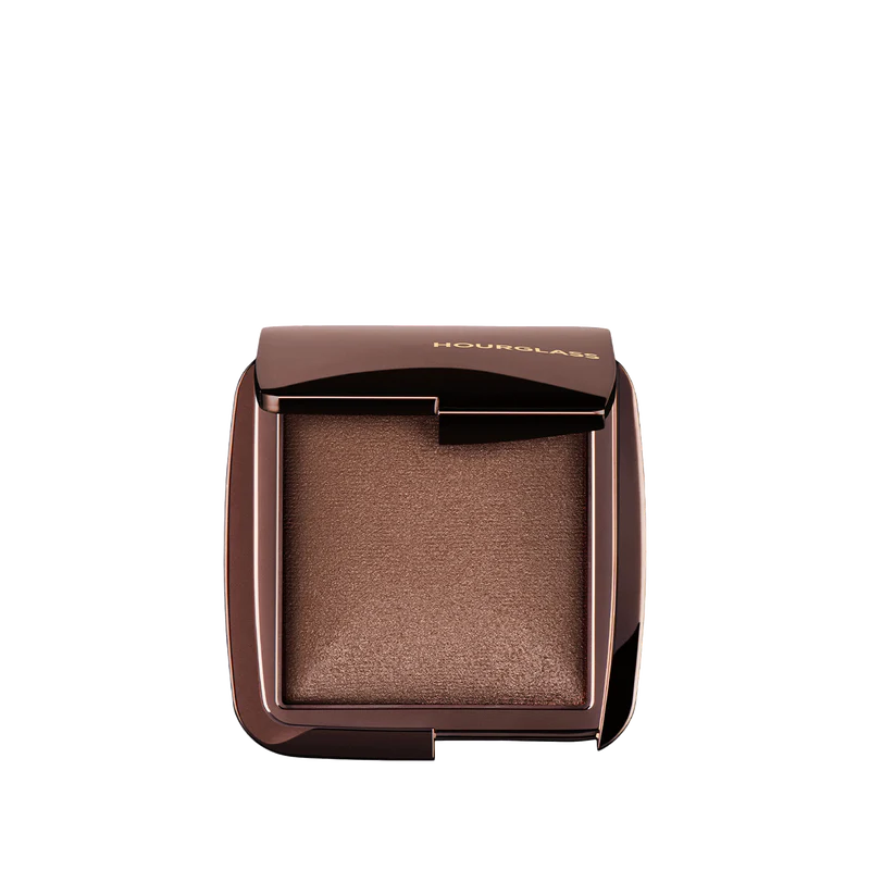 HOURGLASS AMBIENT™ LIGHTING FINISHING POWDER