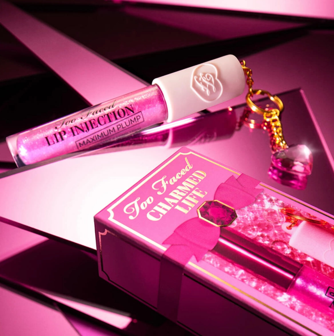 Too Faced Life Set: Maximum Plump Lip Gloss & Key Chain