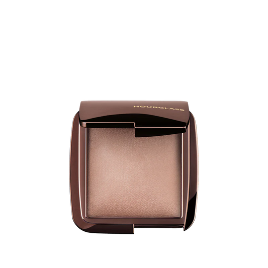 HOURGLASS AMBIENT™ LIGHTING FINISHING POWDER