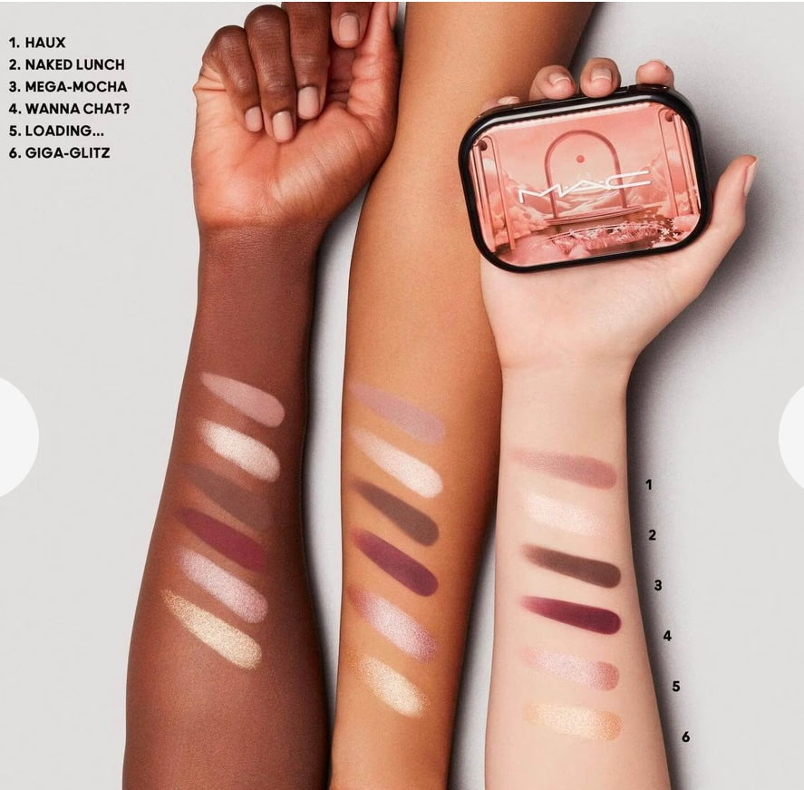MAC CONCCET IN COLOUR EYE SHADOW PALETTE / PALLETE EMBEDDED IN BURGUNDY
