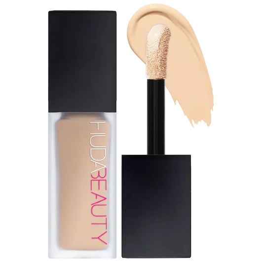 HUDA BEAUTY
#FauxFilter Matte Buildable Coverage Waterproof Concealer *Pre-Order