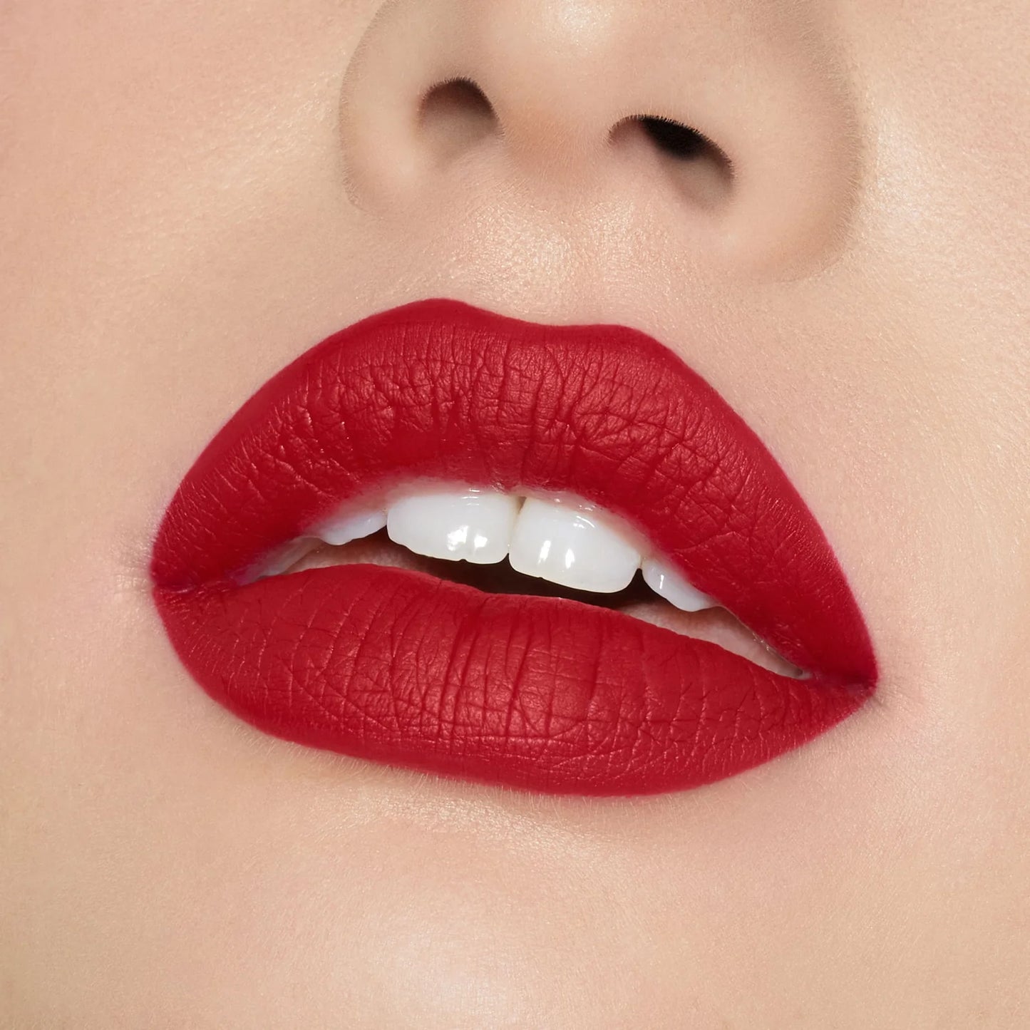 KYLIE JENNER MATTE LIQUID LIPSTICK & LIP LINER