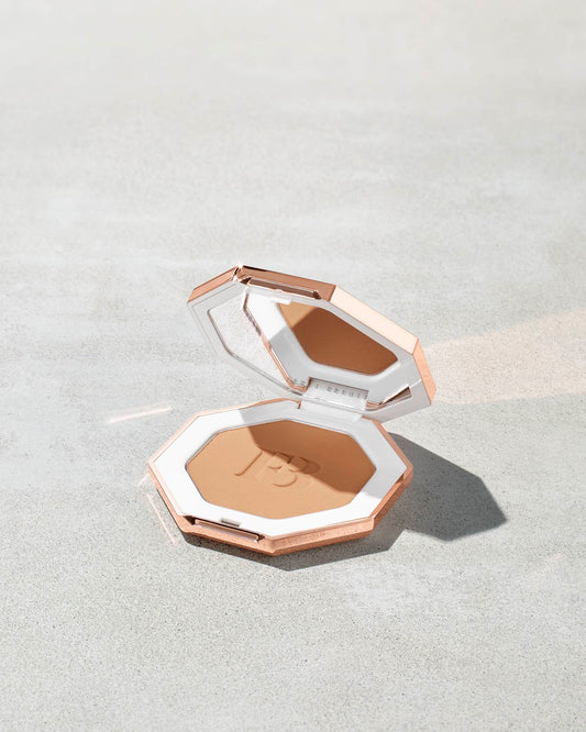 FENTY Sun Stalk'r Instant Warmth Bronzer