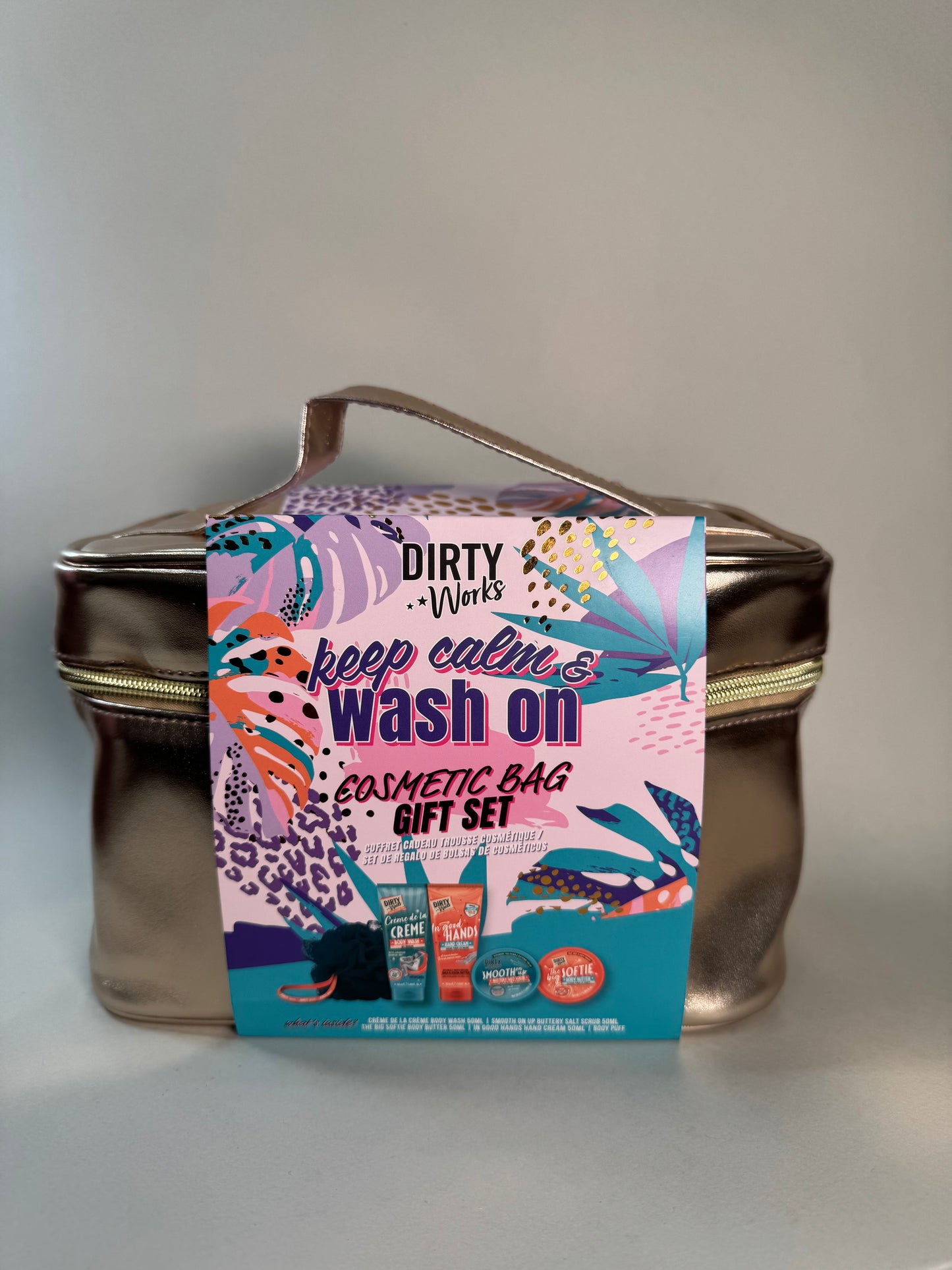 Dirty Works keep calm & wash on cosmetic bag gift set
