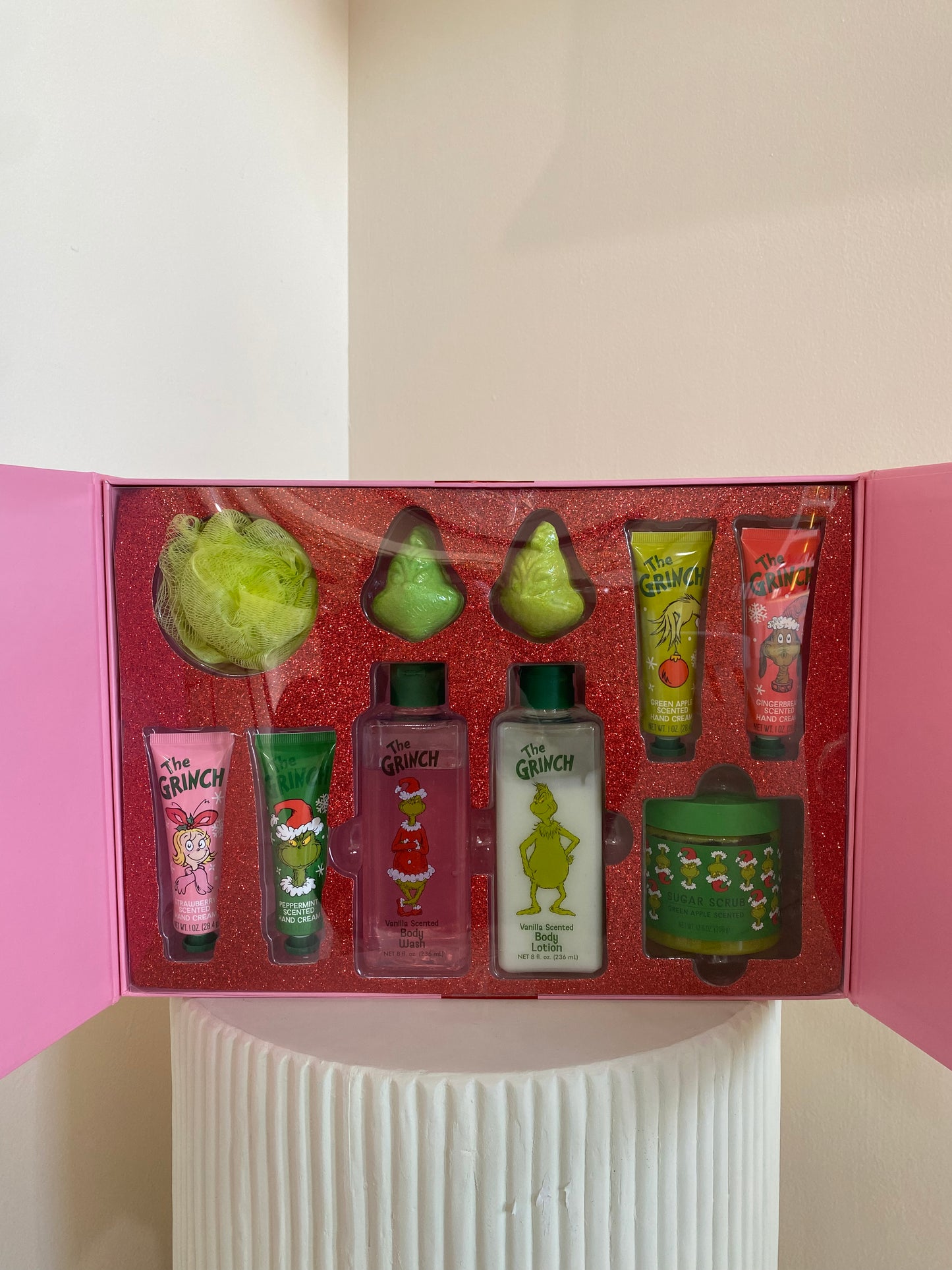 THE GRINCH - BATH AND BODY SET