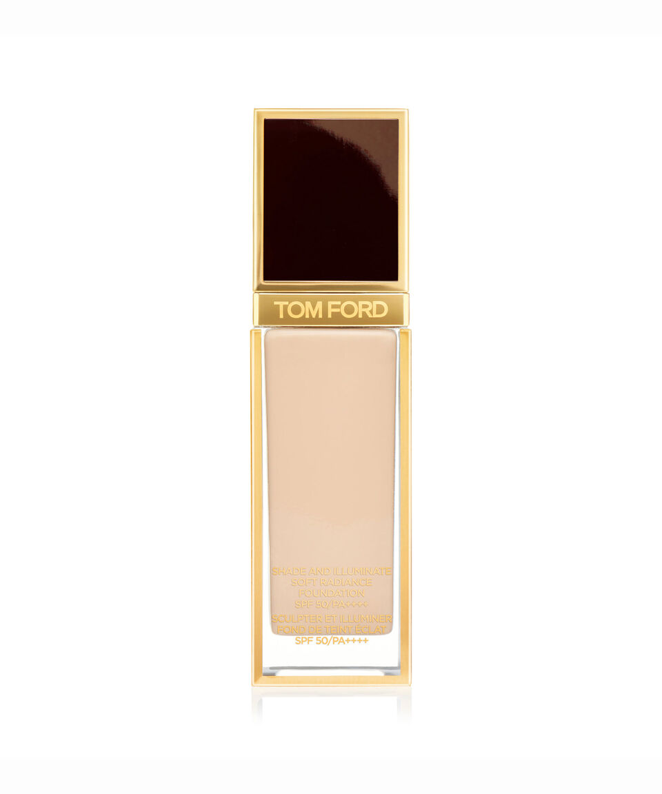 TOM FORD SHADE AND ILLUMINATE SOFT RADIANCE FOUNDATION BROAD SPF 50