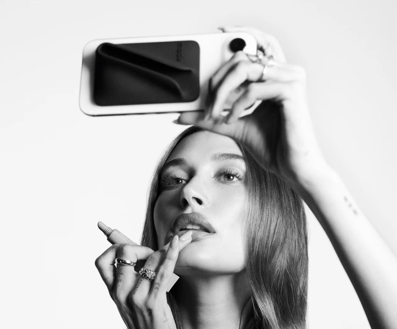 RHODE snap-on lip case Lip holder with MagSafe LIMITED EDITION*PRE ORDER *